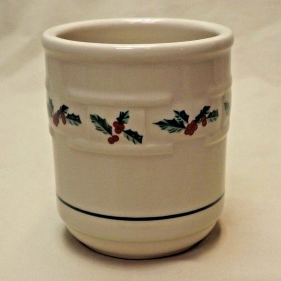 Longaberger Pottery Set of 2 Woven Traditions Traditional Holly Mugs USA - Picture 14 of 16